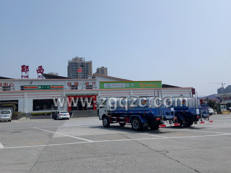 程力多功能綠化灑水車 程力多功能綠化灑水車
