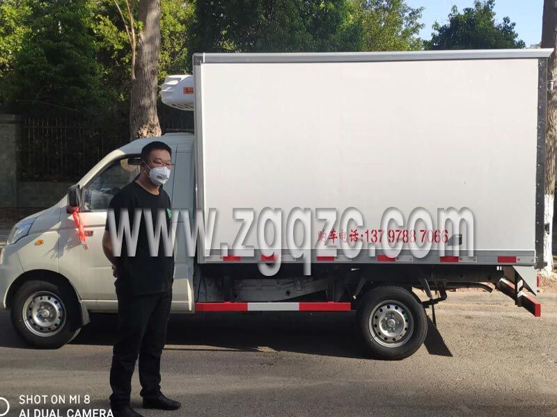 程力專用汽車股份有限公司送車師傅順利交車 圖上程力專用汽車股份有限公司送車師傅順利交車